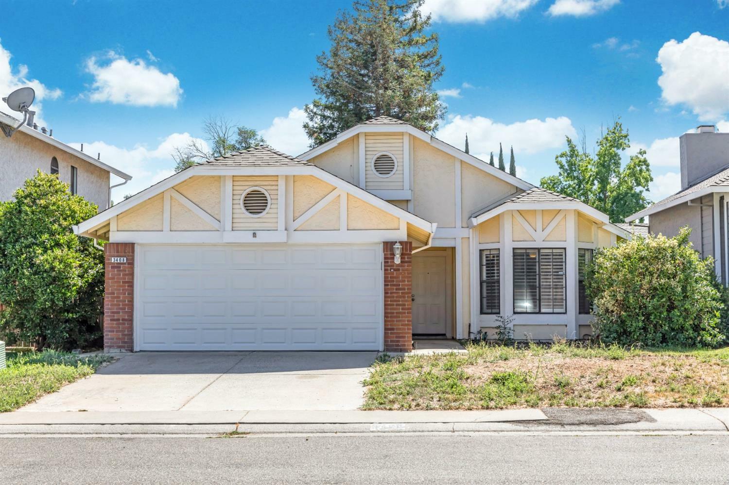 Property Photo:  3408 Lowther Way  CA 95843 