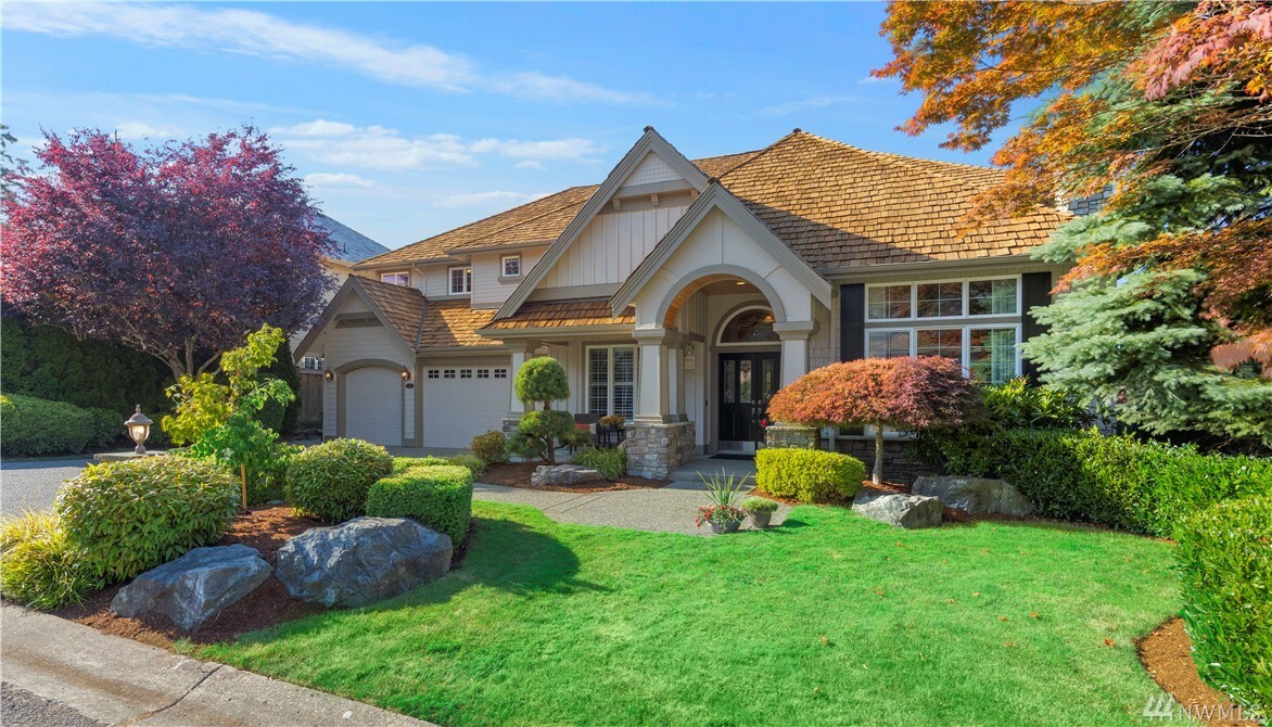 Property Photo: 23460 SE 51st Place WA 98029
