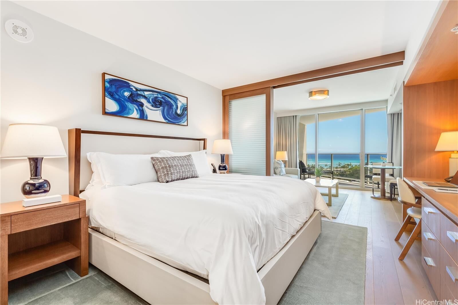 Property Photo:  2139 Kuhio Avenue 1807  HI 96815 