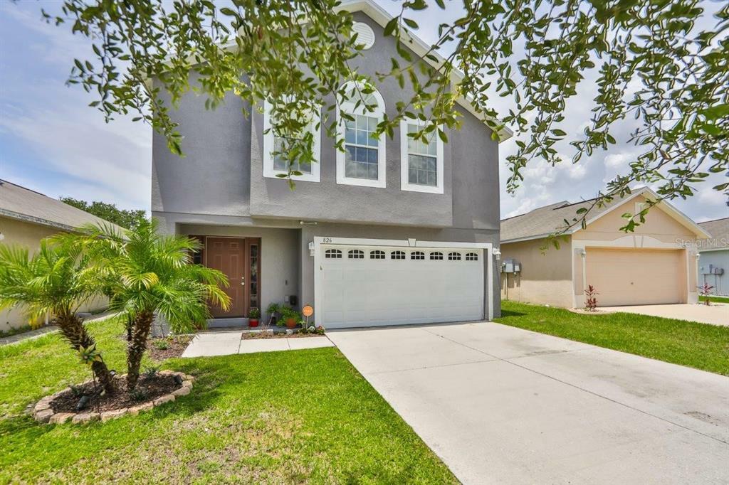 Property Photo:  826 Brenton Leaf Drive  FL 33570 