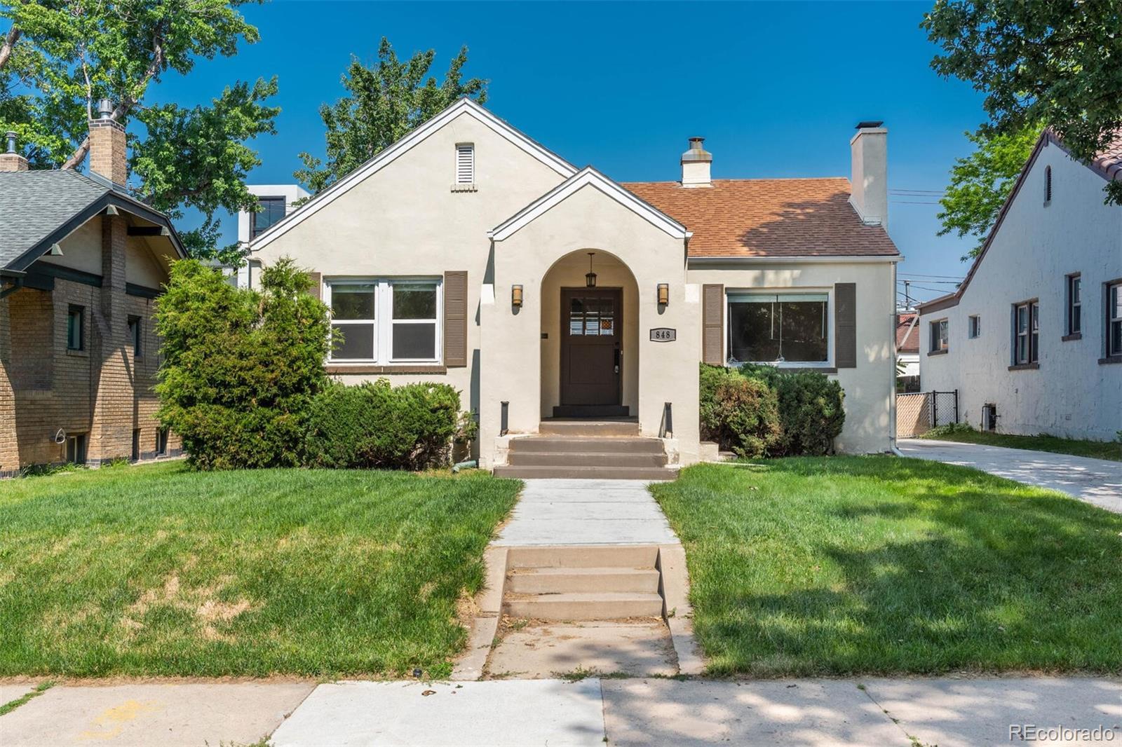 Property Photo: 848 Harrison Street CO 80206