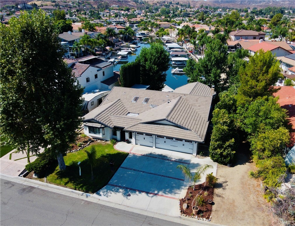 Property Photo:  23831 Fair Weather Drive  CA 92587 