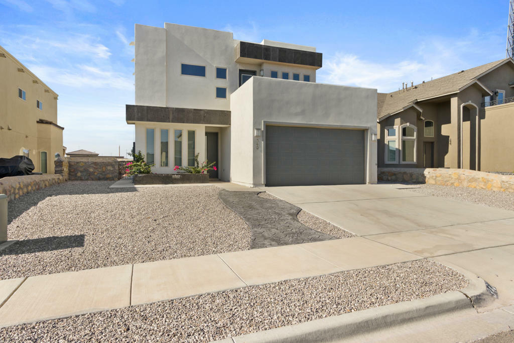 Property Photo: 349 Bellwoode Avenue TX 79932
