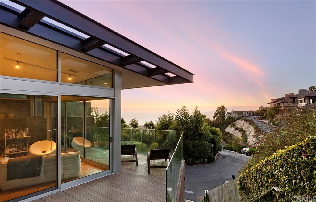 Property Photo:  812 Gainsborough Drive  CA 92651 