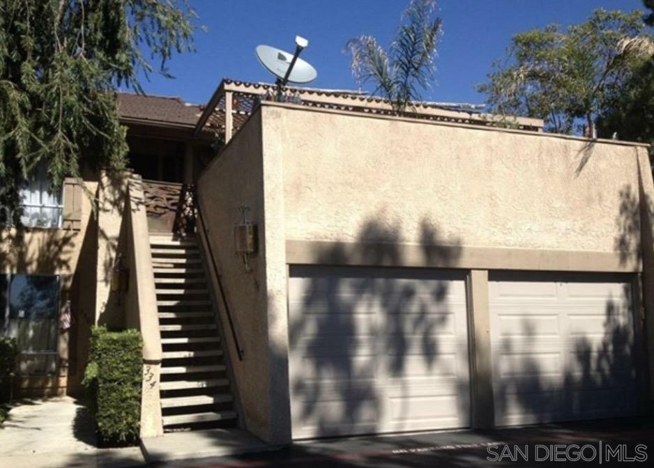 Property Photo:  334 Ivy Ln  CA 92028 