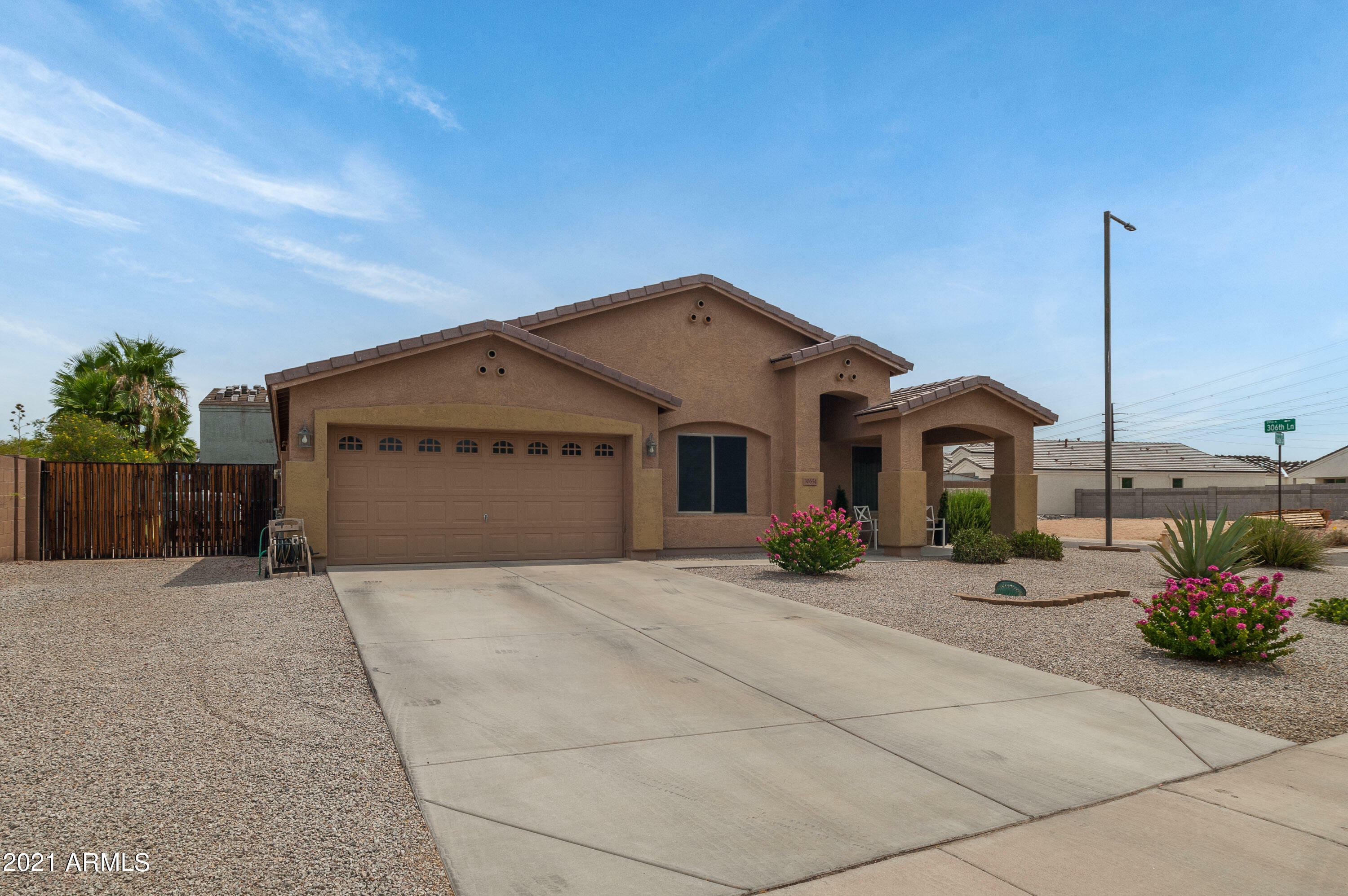 Property Photo:  30654 W Verde Lane  AZ 85396 