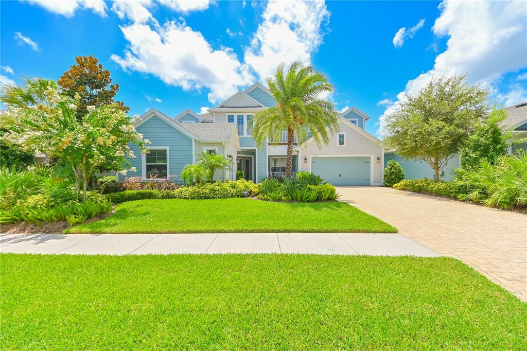 Property Photo: 16754 Courtyard Loop FL 34638