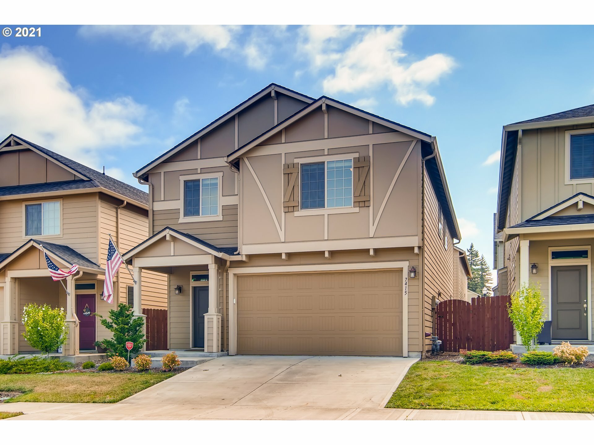 Property Photo:  7415 NE 32nd Ave  WA 98665 