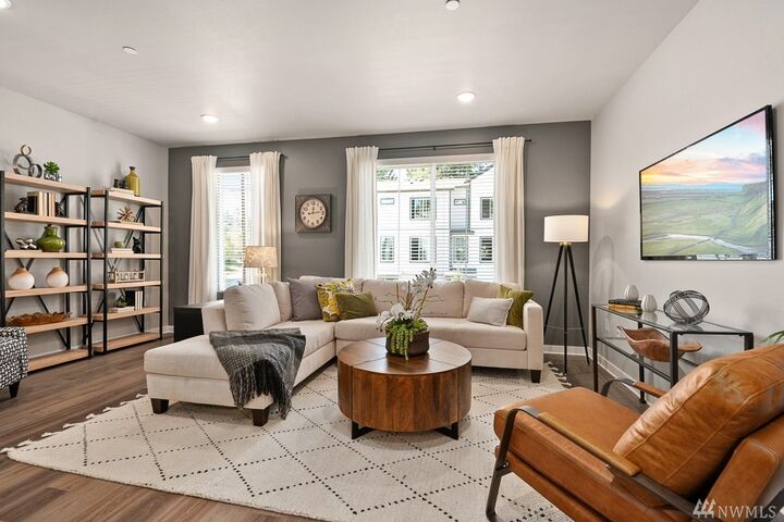 Property Photo:  2013 101st Ave SE 6  WA 98258 