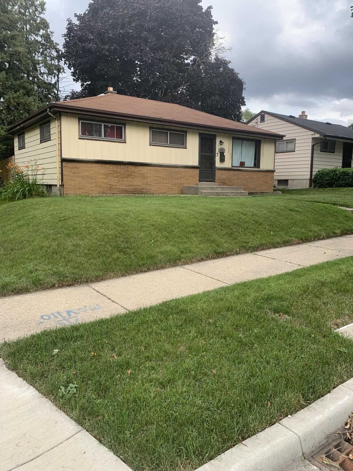 Property Photo: 5774 N 72nd St WI 53218