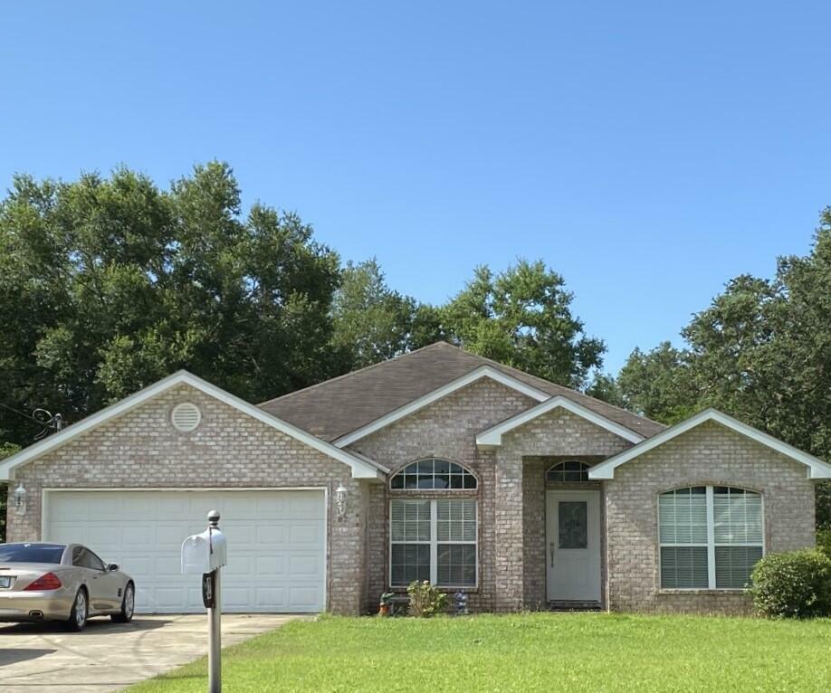 Property Photo:  92 10th Avenue  FL 32579 