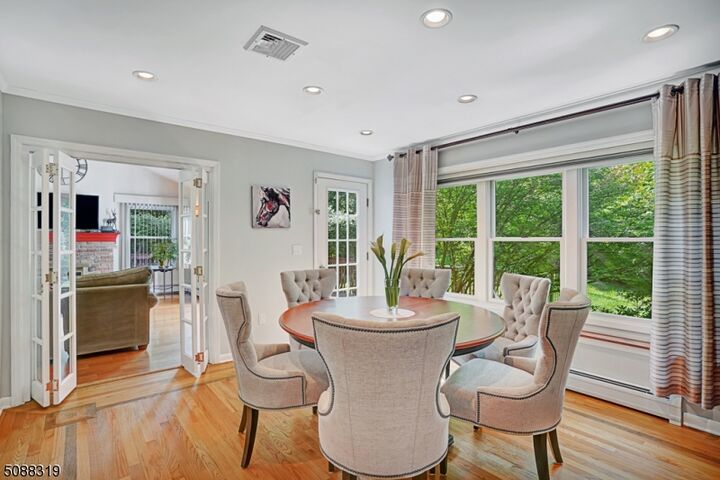 10 Hillside Ct  Morris Plains Boro NJ 07950 photo