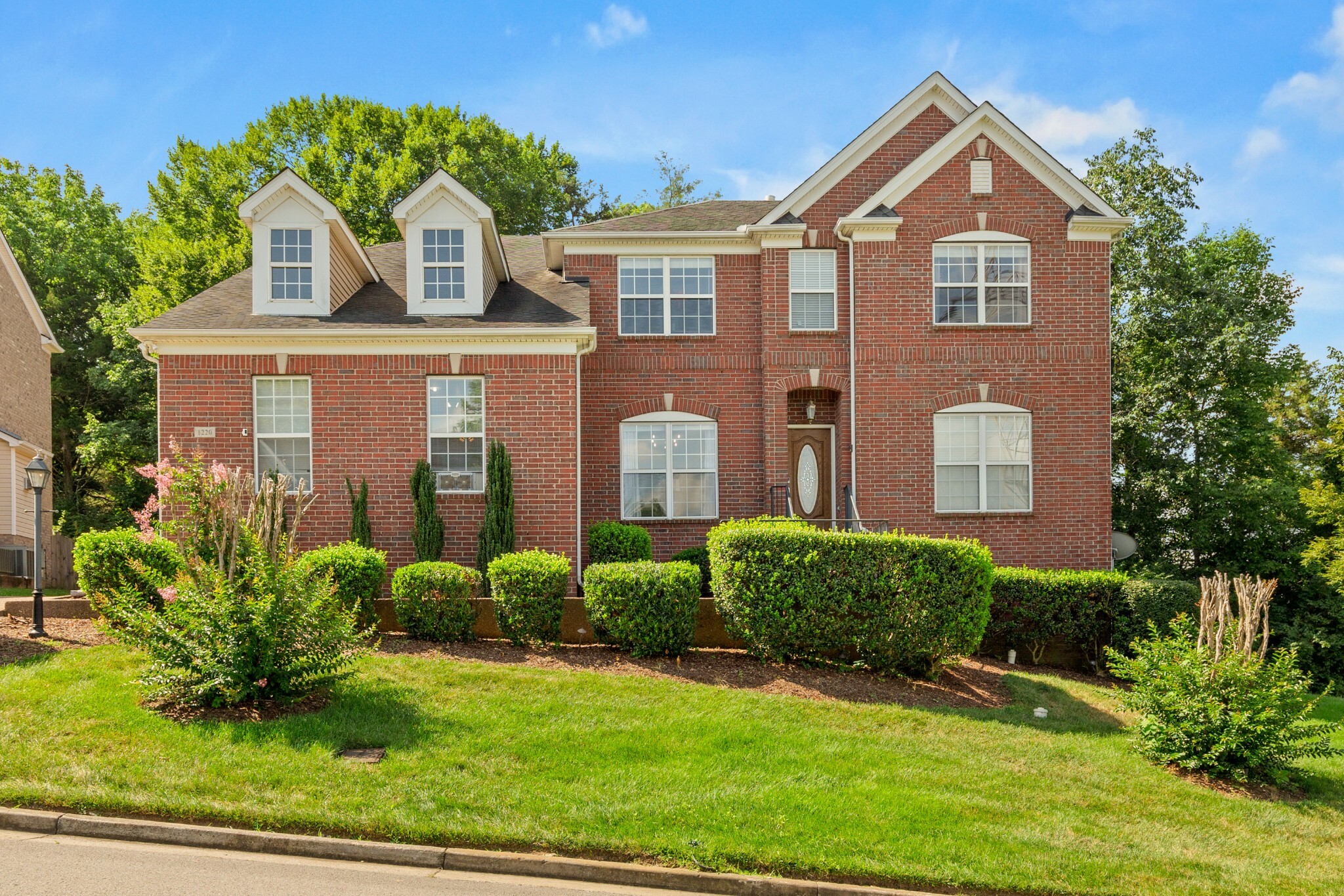 Property Photo: 1220 Lighthouse Pl TN 37027