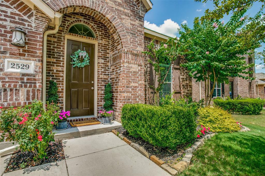 Property Photo:  2529 Flowing Springs Drive  TX 76177 