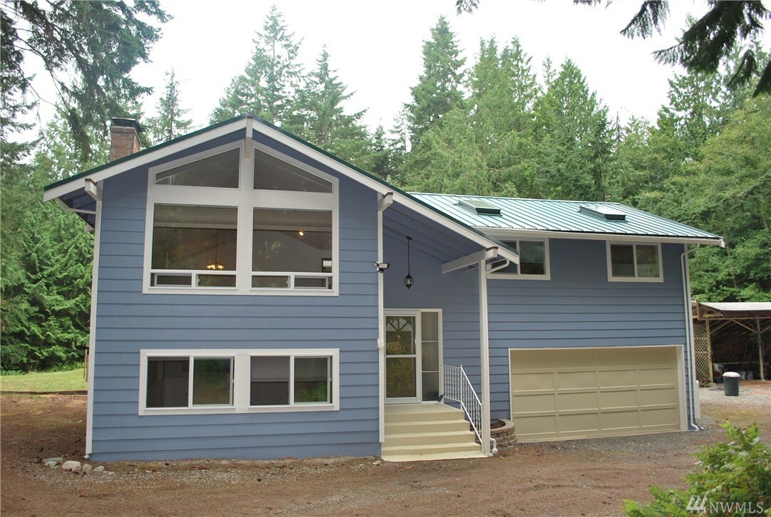 Property Photo:  31 Magnolia Ave  WA 98368 