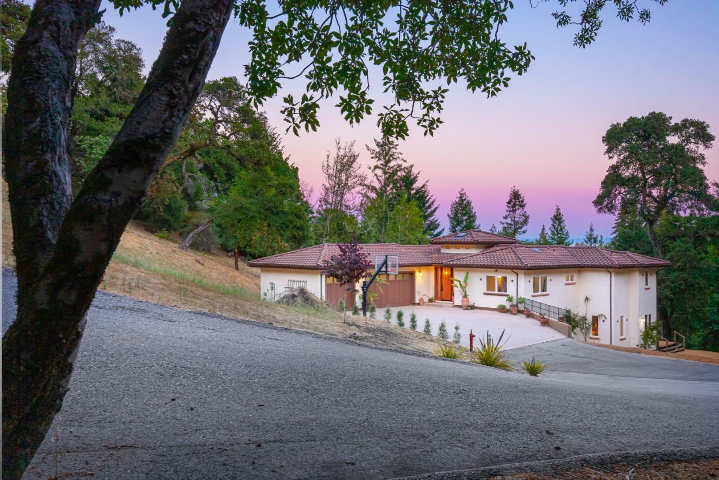 Property Photo:  270 Glen Vista Road  CA 95066 