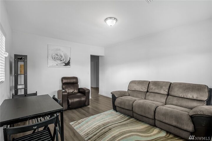 Property Photo: 6410 Highland Dr WA 98203