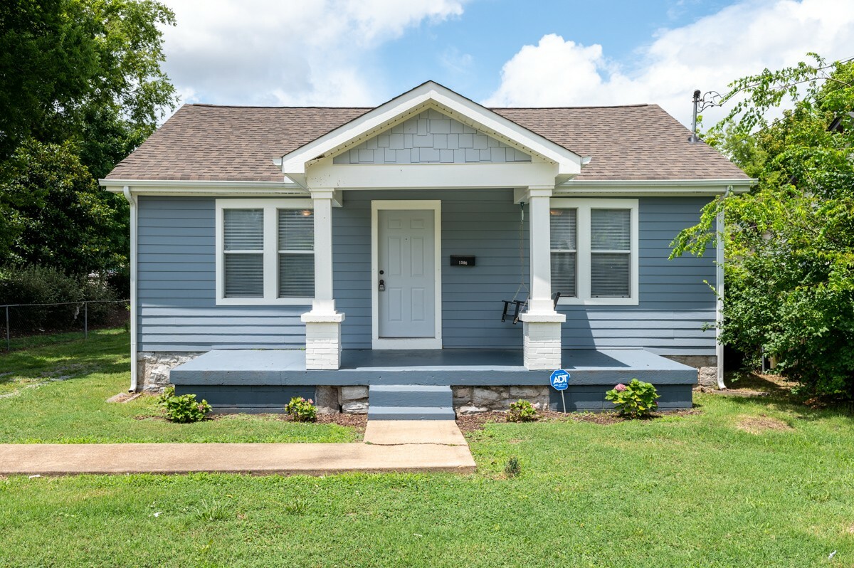 Property Photo:  1306 Meridian St  TN 37207 