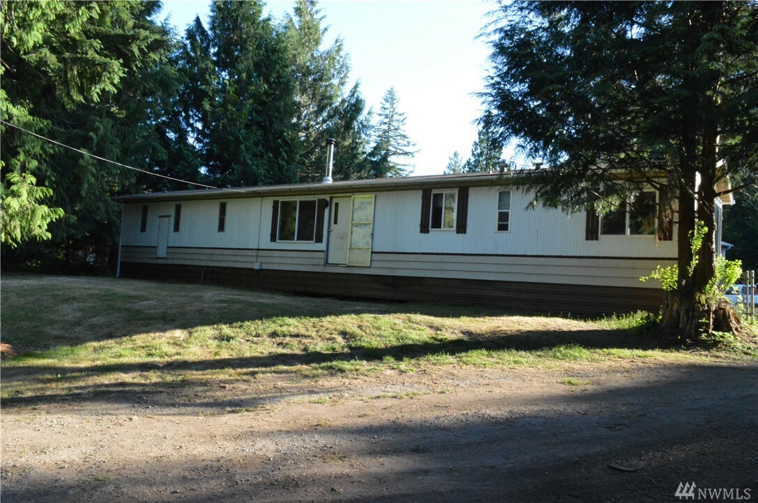 Property Photo:  17008 W Lake Goodwin Rd  WA 98292 