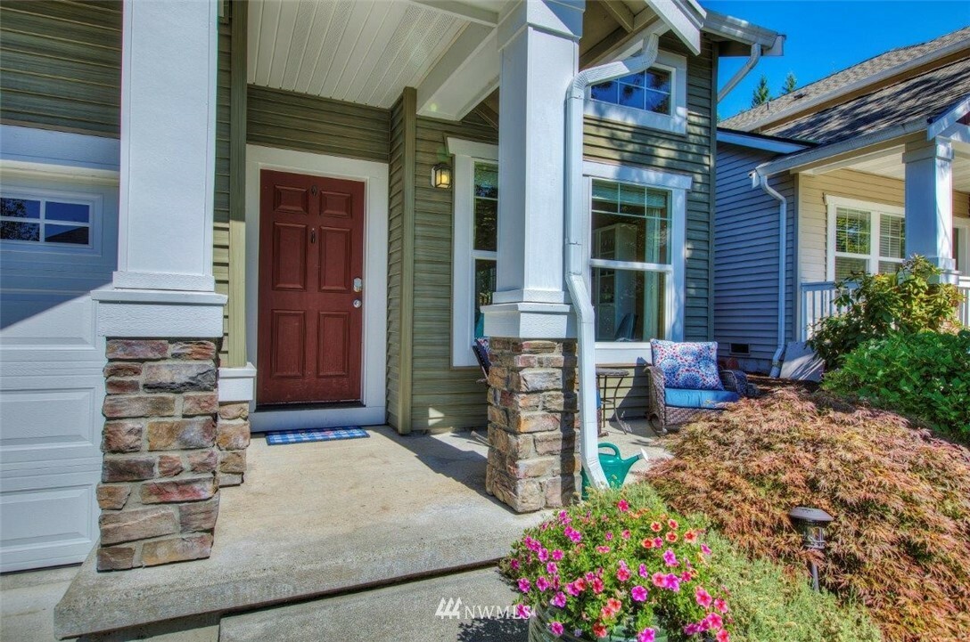 Property Photo: 27977 251st Avenue SE WA 98038