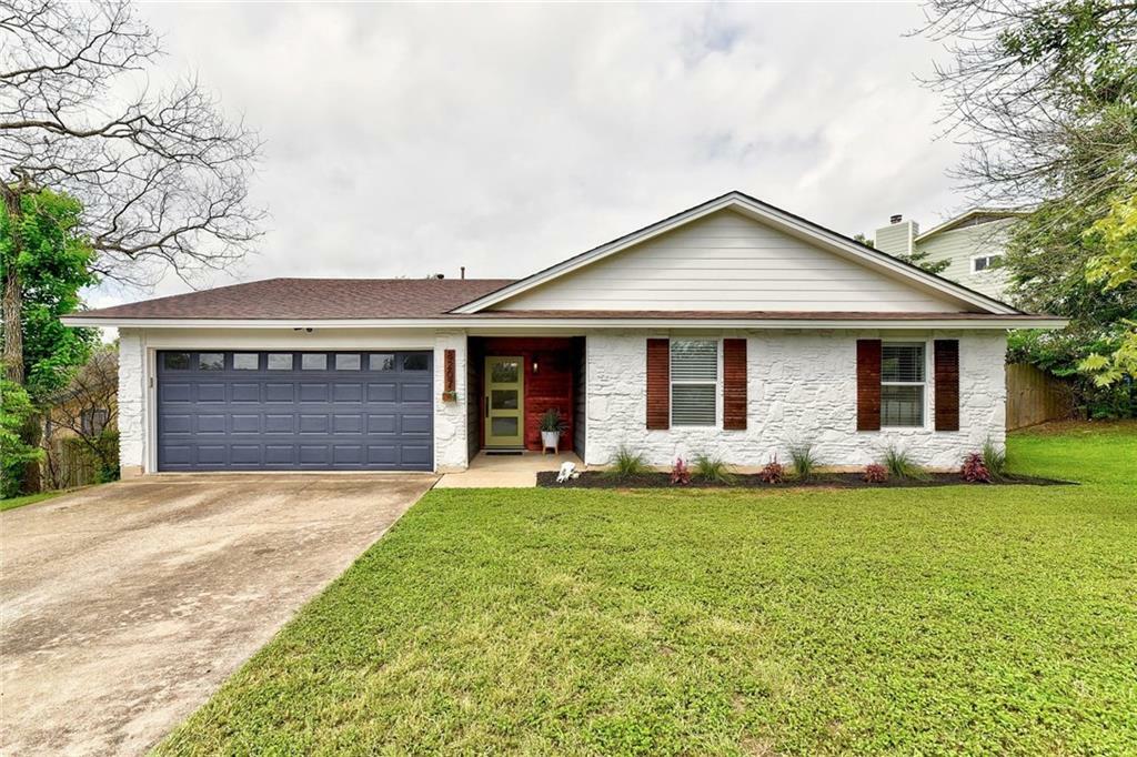 Property Photo:  8207 Roan Lane  TX 78736 