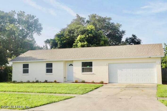 Property Photo:  11604 Sail Avenue  FL 32246 