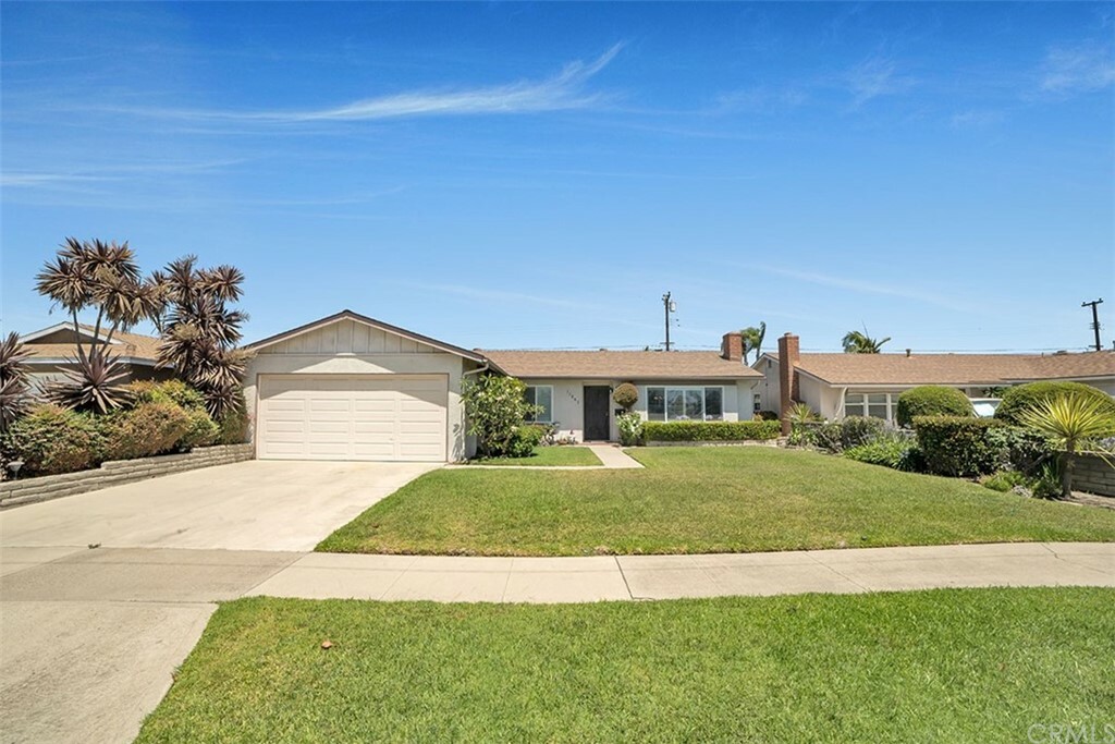 Property Photo:  11842 Wutzke Street  CA 92845 