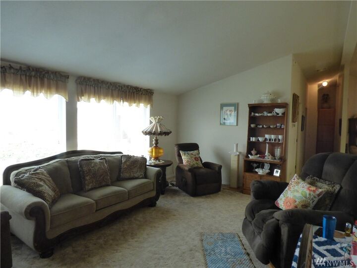 Property Photo: 3 Laguna Place W WA 98841