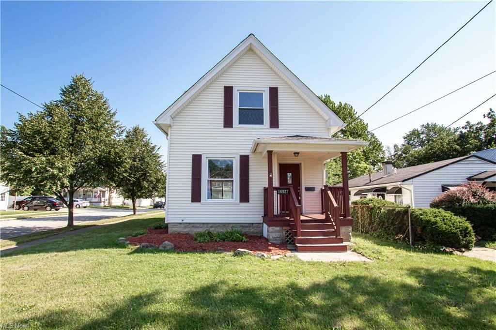 Property Photo:  16927 Chatfield Avenue  OH 44111 