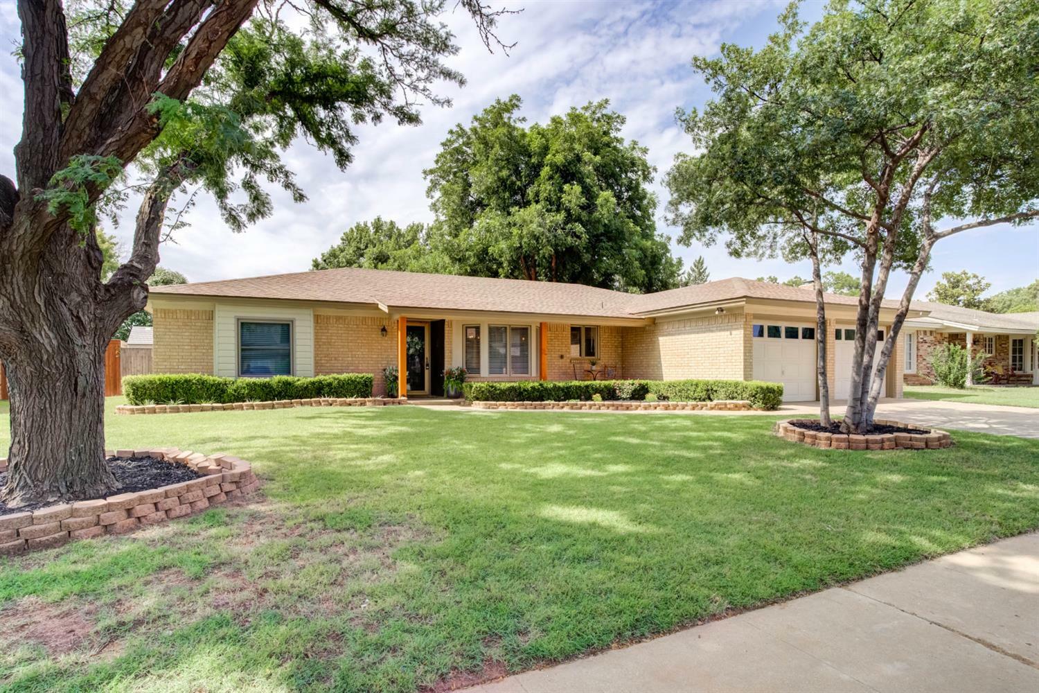 Property Photo:  5421 76th Street  TX 79424 