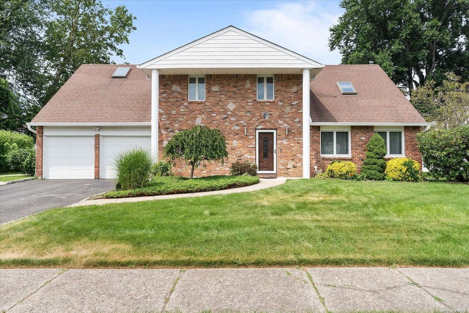 Property Photo:  25 Hurtin Street  NY 11776 