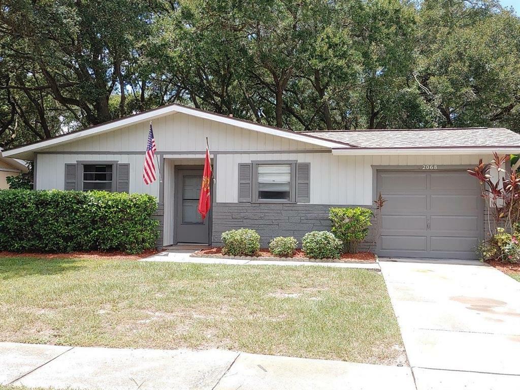 Property Photo:  2068 Red Cedar Lane E  FL 33763 