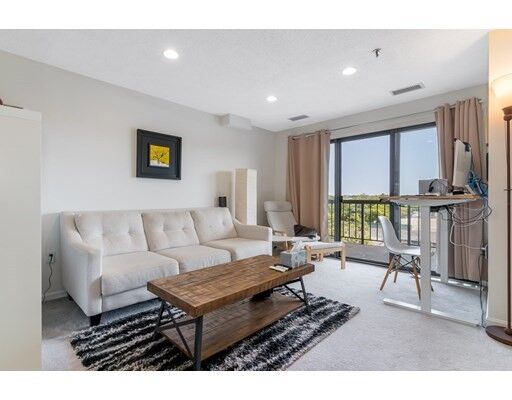 Property Photo:  3920 Mystic Valley Pkwy 402  MA 02155 