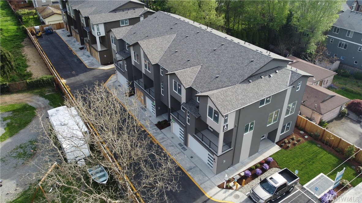 Property Photo: 4702 164th St SW A1 WA 98087