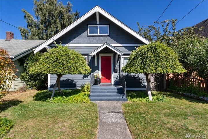 Property Photo:  807 N Proctor  WA 98406 