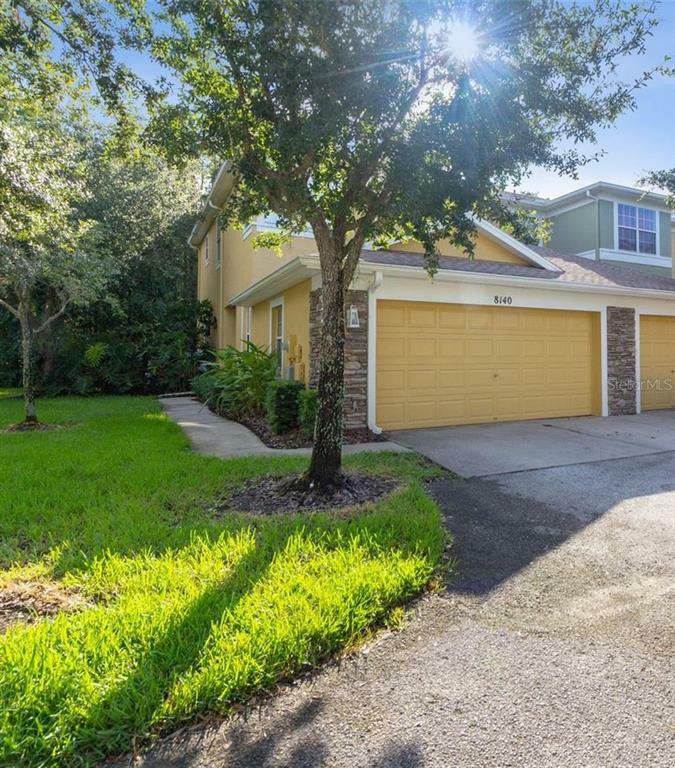 Property Photo:  8140 Stone Path Way  FL 33647 