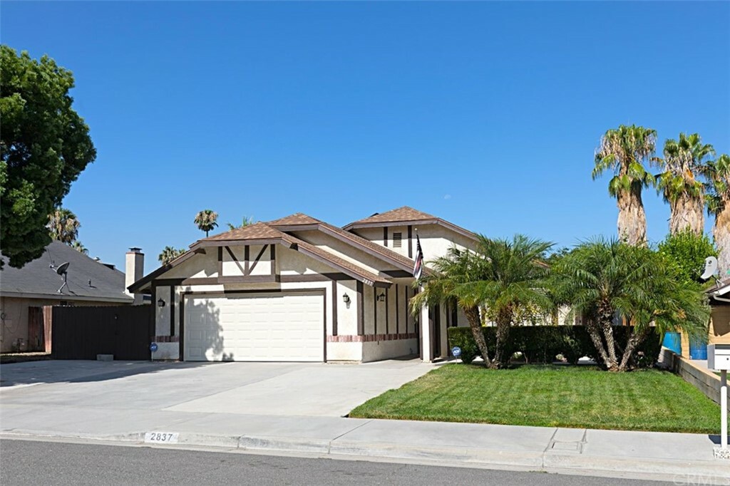 Property Photo:  2837 Don Goodwin Drive  CA 92507 