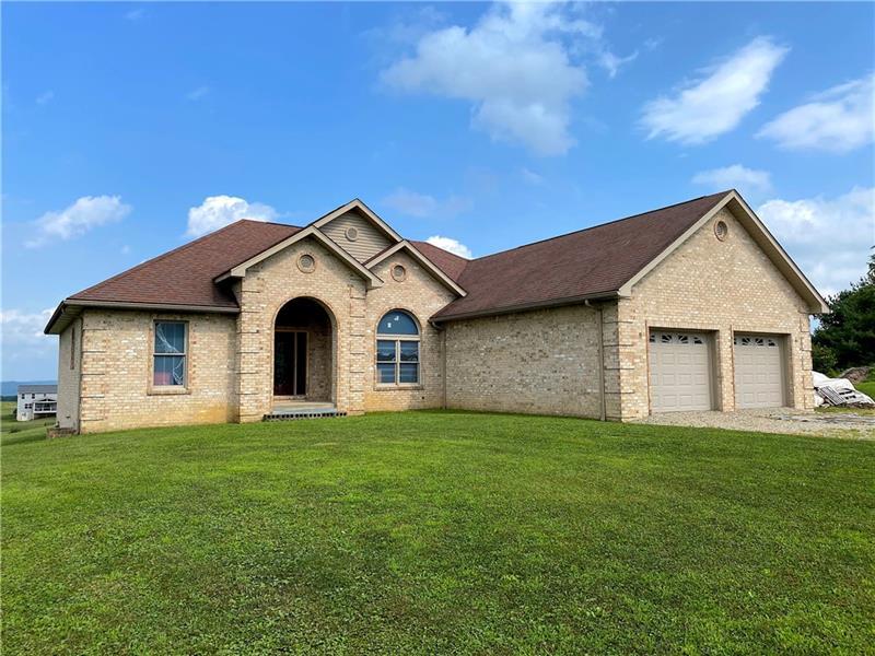 Property Photo:  4264 State Route 819  PA 15618 