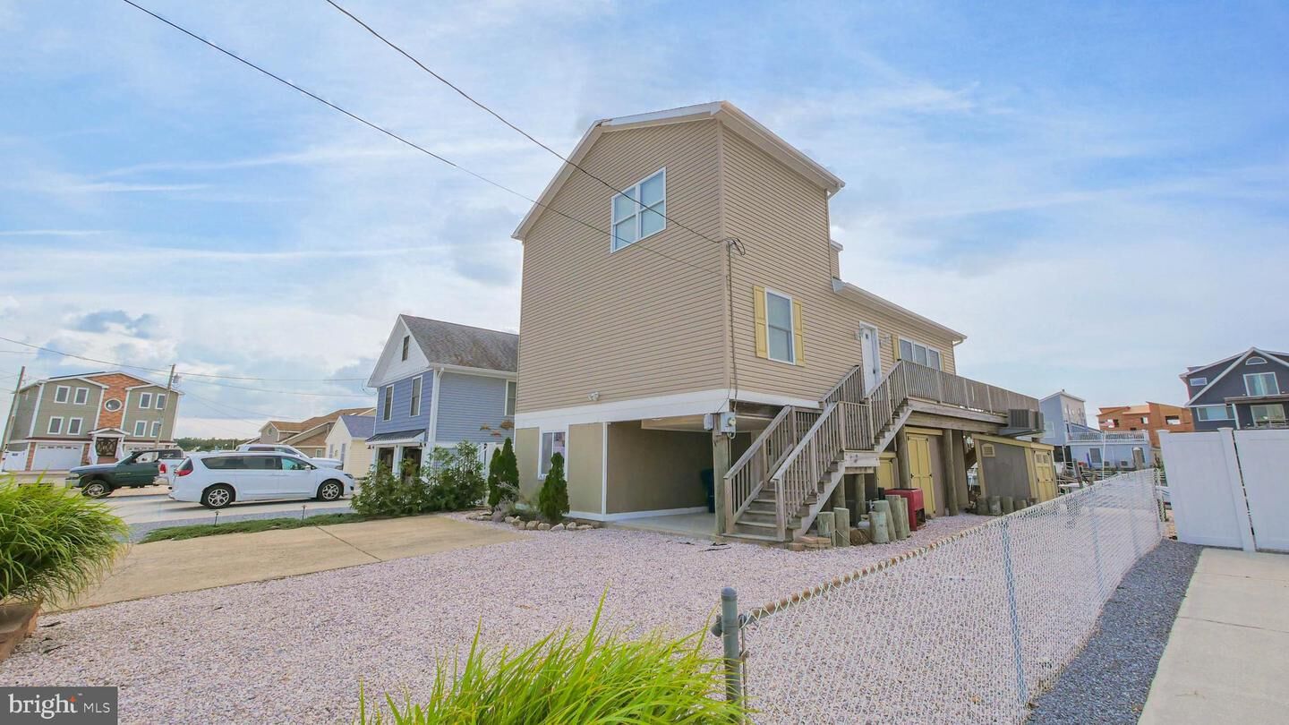 Property Photo: 52 Spinnaker NJ 08087