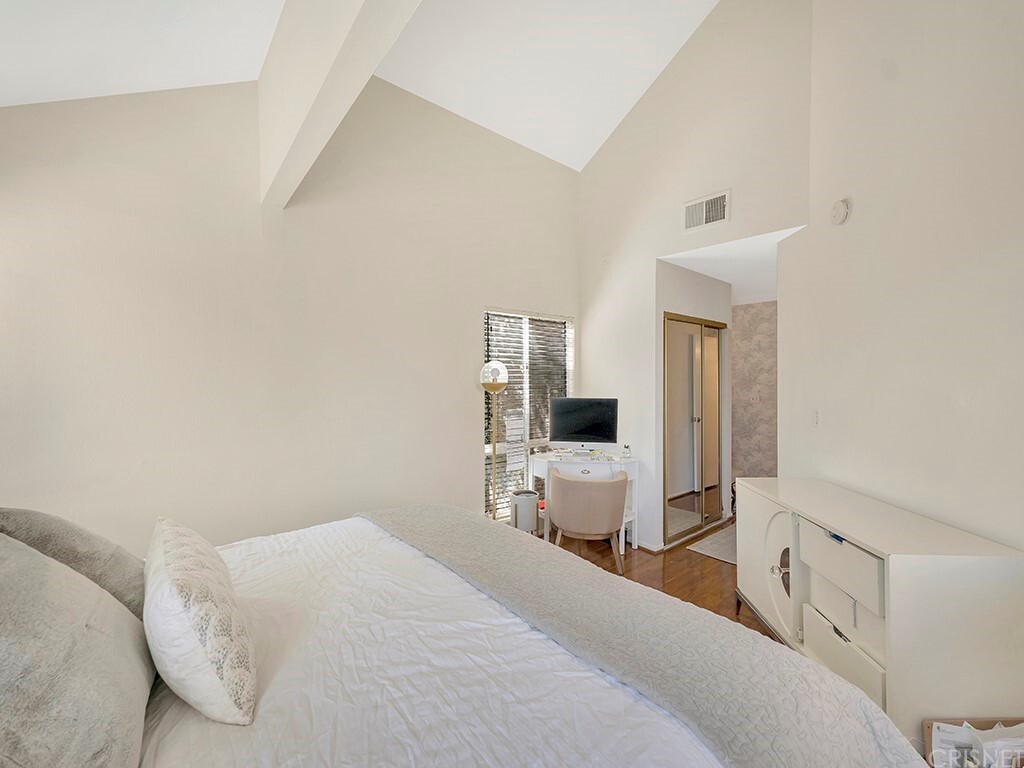 Property Photo: 23401 Park Sorrento 58 CA 91302