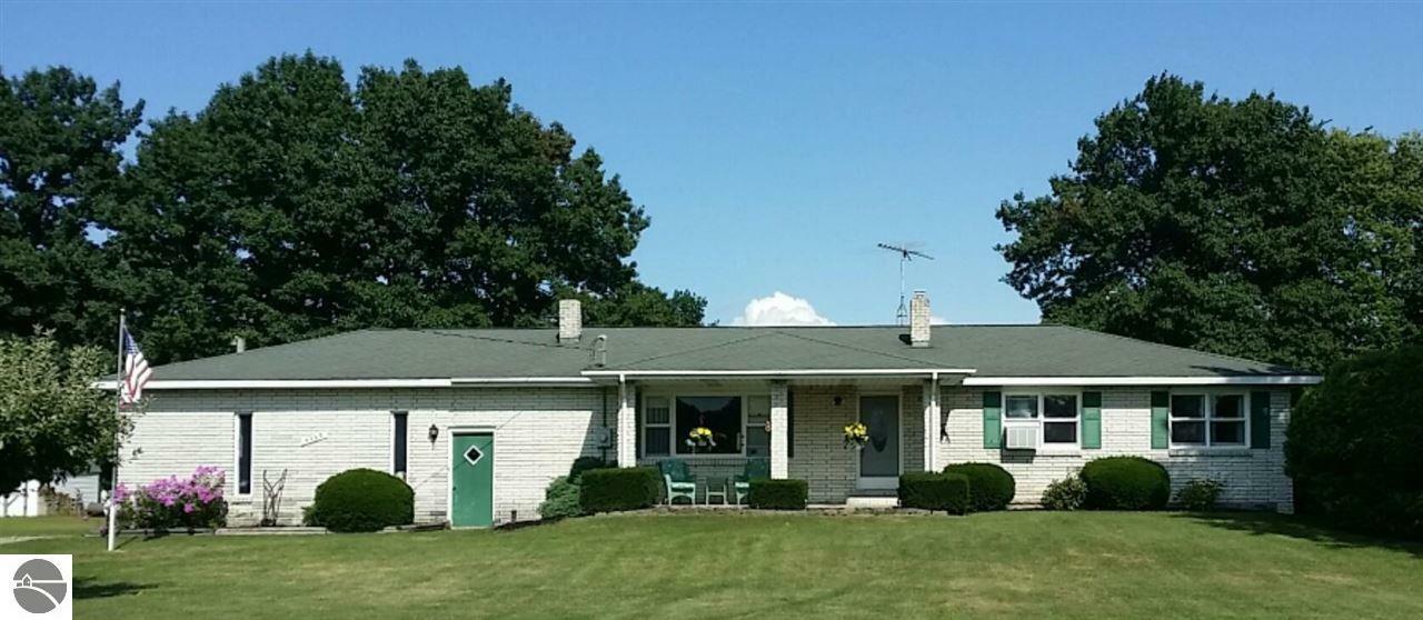 Property Photo:  4389 W Pine River Road  MI 48880 