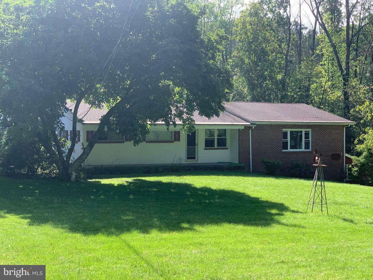 Property Photo:  908 Kulp Road  PA 18074 