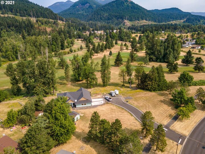 122 Beacon Rock Ln  North Bonneville WA 98639 photo