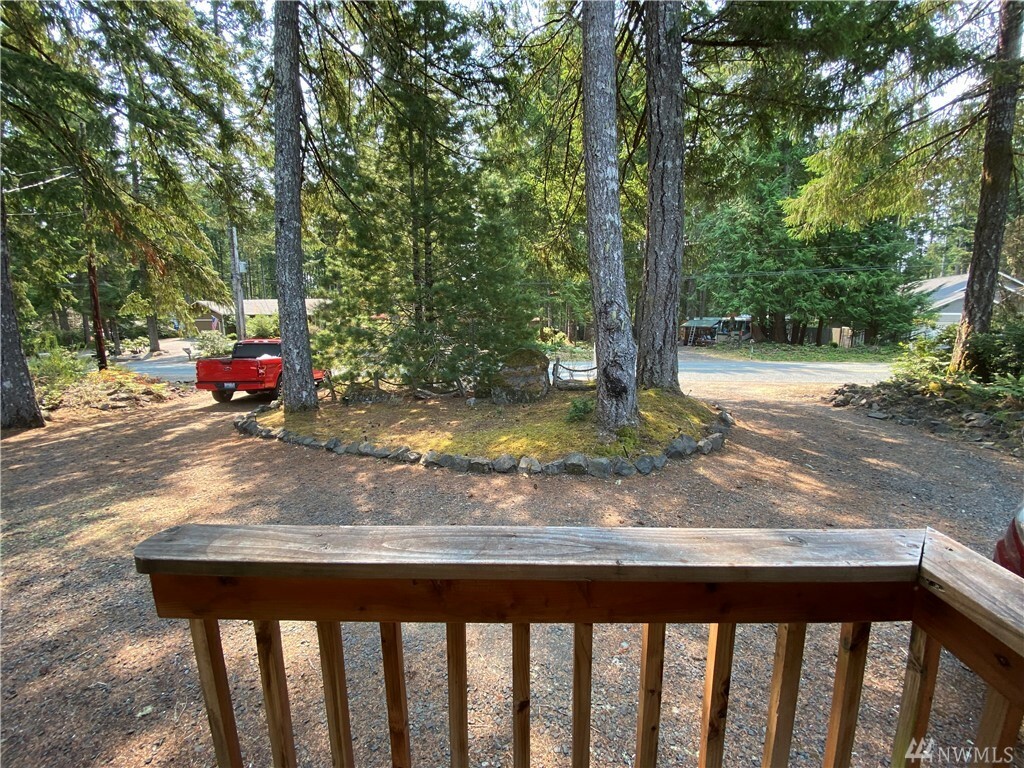 Property Photo:  1511 E Saint Andrews Dr N  WA 98584 