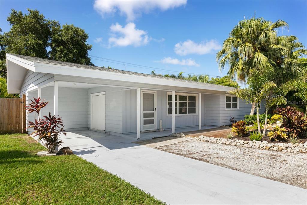 2464 Britannia Road  Sarasota FL 34231 photo