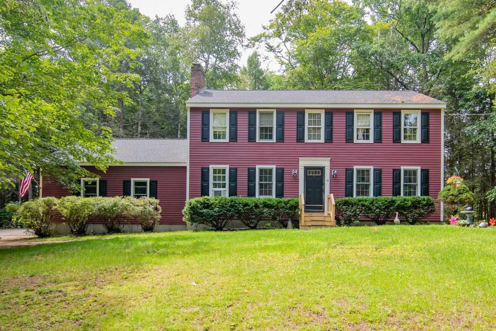 Property Photo:  16 Hooke Road  NH 03044 