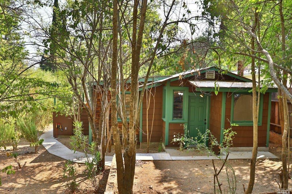 Property Photo:  524 Redwood Avenue  CA 95482 