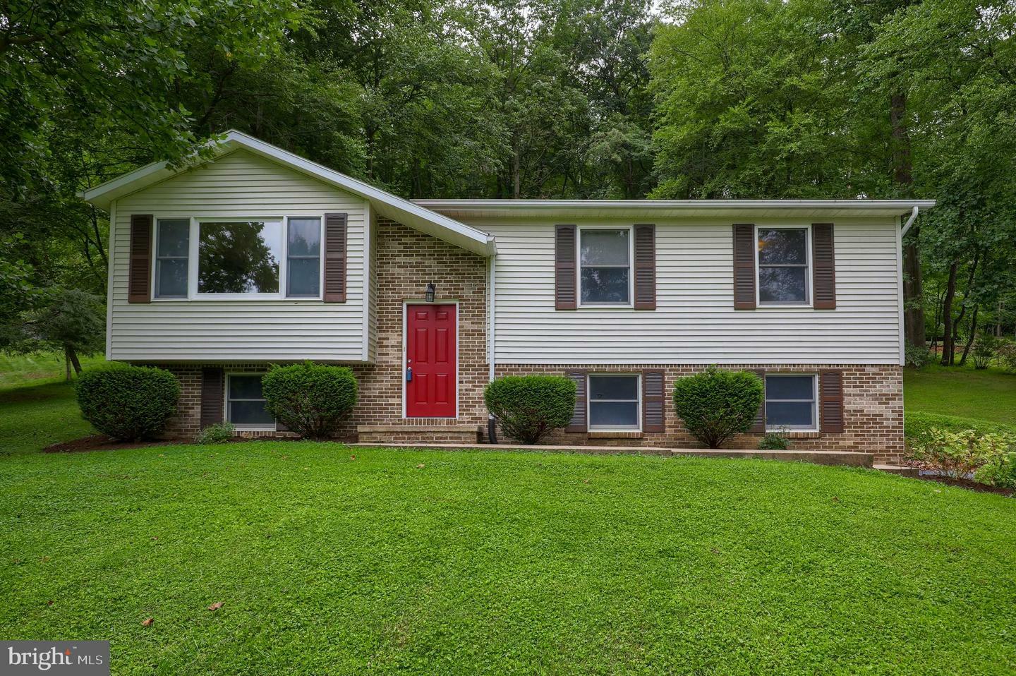 Property Photo:  6252 River Road  PA 17516 