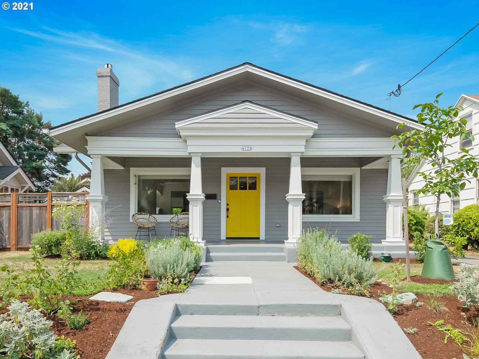 Property Photo: 4133 NE 29th Ave OR 97211