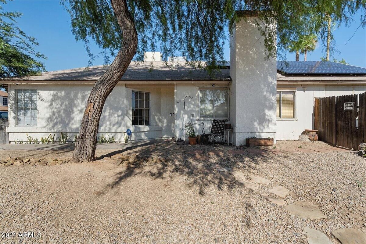 Property Photo: 3009 E Villa Maria Drive AZ 85032